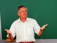 Professor José Aloysio Bzuneck, bolsista sênior. 