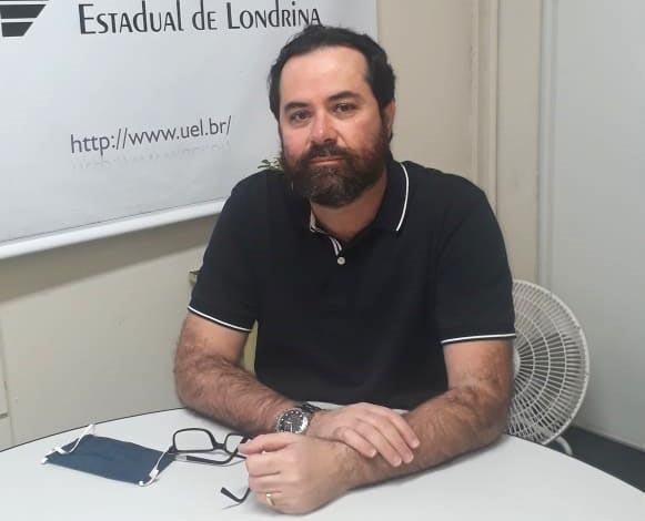 De acordo com o coordenador da pesquisa, professor Eliandro Cirilo, do Departamento de Matemática, também não é possível precisar se o país chegou ao topo.