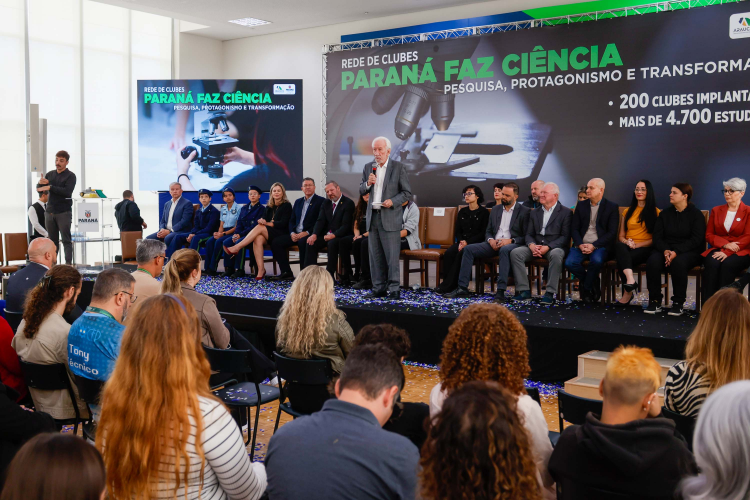 Clubes de Ciência
