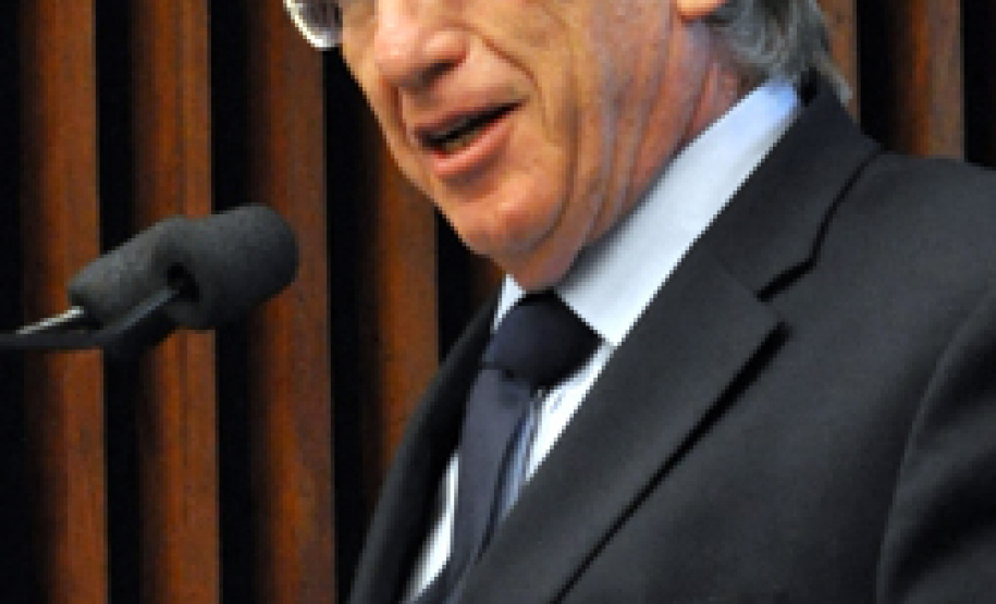 Presidente da Fundação Araucária recebe Prêmio na Argentina