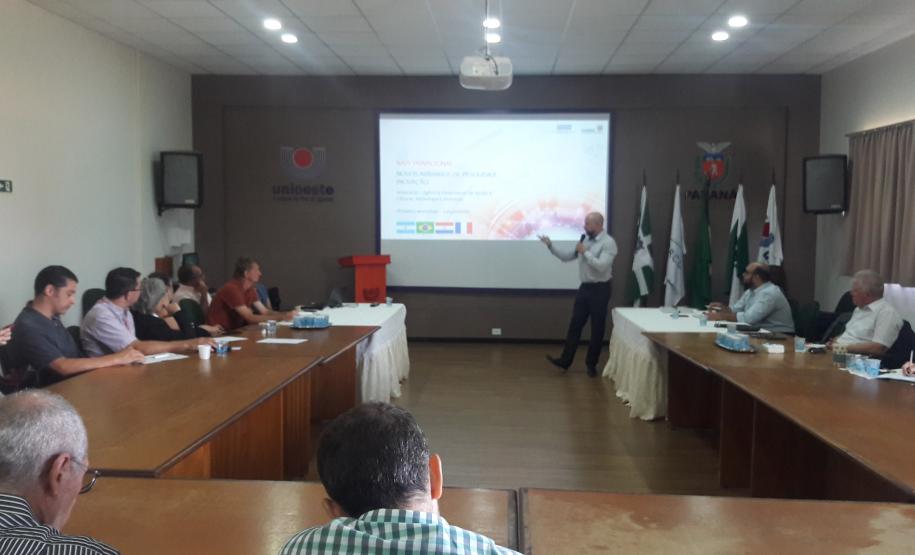 Trinacional Trinacional