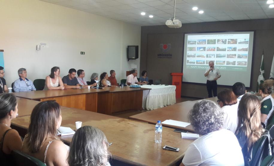 Trinacional Trinacional