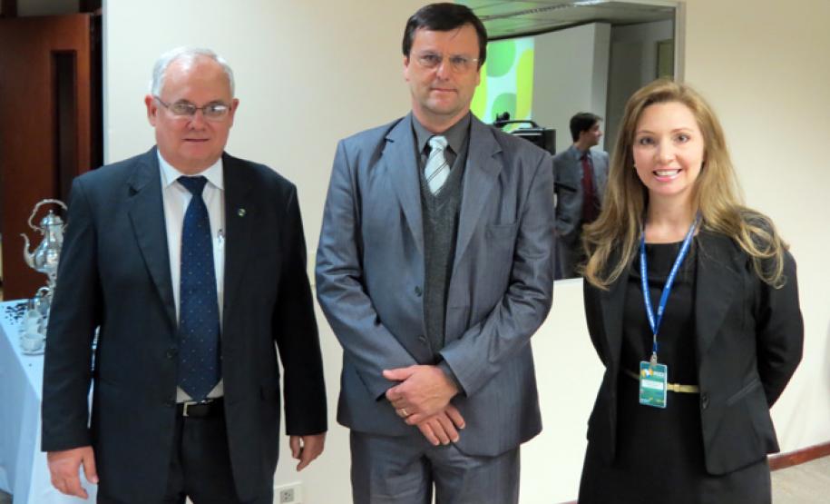 Fundação Araucária promove evento de apresentação de resultados do Peiex Fundação Araucária promove evento de apresentação de resultados do Peiex