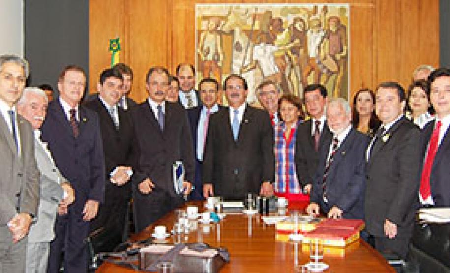 reunião ministro
